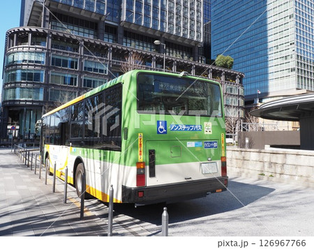 東京駅丸の内口　都営バス 126967766