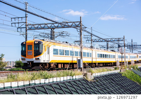 【近鉄名古屋線】三重方面へ回送する特急列車 126971297