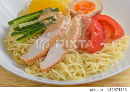 ごまだれ冷し中華 ごまだれ冷し中華 126974330