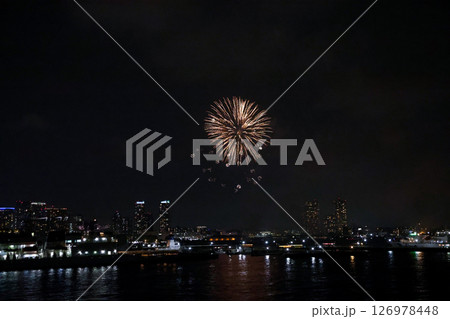 Yokohama Port Festival Fireworks Show Illuminates the Night Sky 126978448
