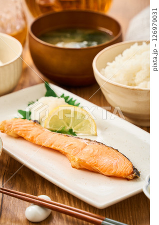 焼き鮭の和定食 焼き鮭の和定食 126979031