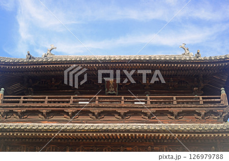 香川県金比羅宮参道の大門-4 126979788