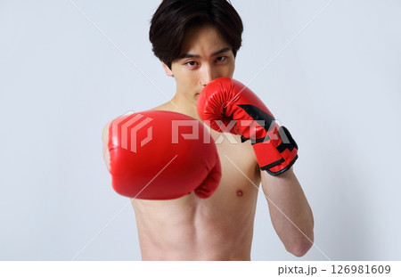 男性ボクサーのイメージ 126981609