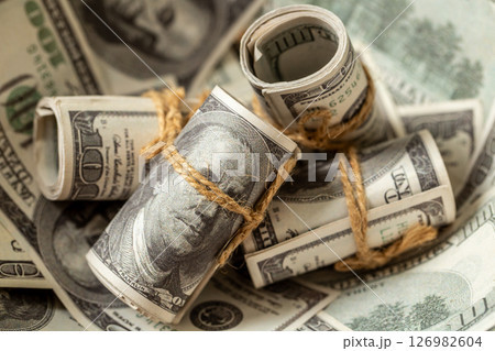 Stagnant Savings: The Illusion of Wealth in Inflation Stagnant Savings: The Illusion of Wealth in Inflation 126982604