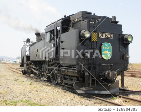 C11-207号機 SL函館大沼号 休憩中の機関車の後ろ姿 C11-207号機 SL函館大沼号 休憩中の機関車の後ろ姿 126984885