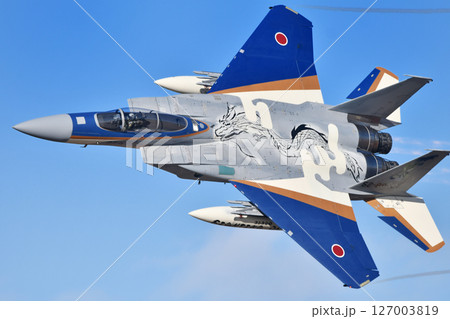 航空自衛隊のF-15イーグル戦闘機 127003819