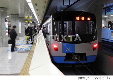 ［H］札幌市営地下鉄東豊線9000形電車（栄町⇔福住町） 127004815
