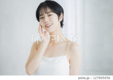 若い女性のビューティーイメージ 若い女性のビューティーイメージ 127005056