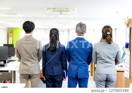 ビジネスグループ 127005390