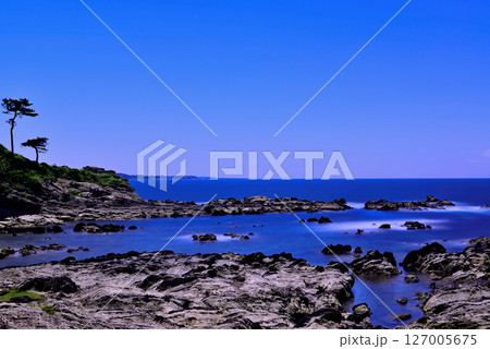 三浦半島　荒崎リアス式海岸の風景 長時間露光撮影 127005675