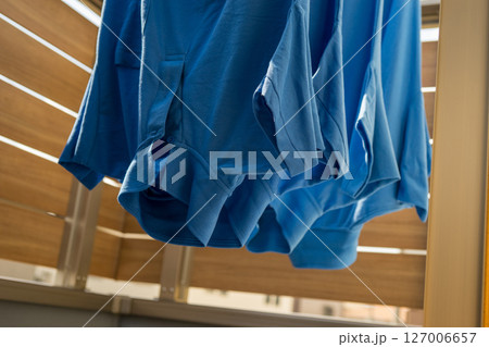 ユニフォームを家で洗濯する 127006657