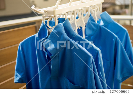 ユニフォームを家で洗濯する 127006663