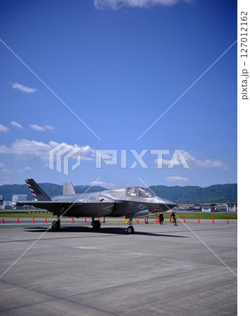 ステルス戦闘機　F-35 127012162