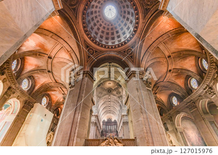 Saint-sulpice church, central nave, Paris, France Saint-sulpice church, central nave, Paris, France 127015976
