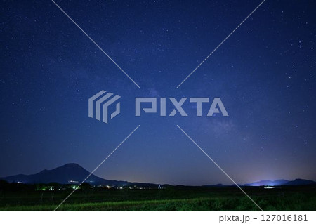 大山と天の川 大山と天の川 127016181