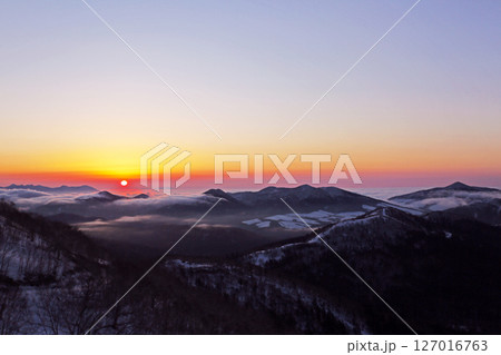 北海道 占冠村 雲海 北海道 占冠村 雲海 127016763