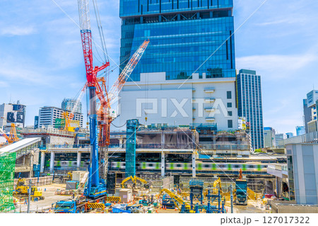 日本の東京都市景観 消滅…さよなら渋谷駅西口。中央のビルの解体で、山手線が一望…＝令和7年6月7日 127017322