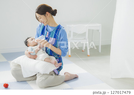 保育所と男性保育士 保育所と男性保育士 127017479