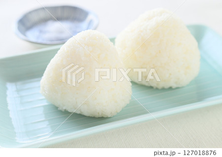 シンプル イズ ベスト!塩むすび シンプル イズ ベスト!塩むすび 127018876