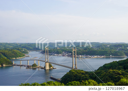 風の見える丘公園から見る呼子大橋 127018967
