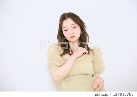 健康的な肌を持つ女性、ナチュラルビューティ 127019765