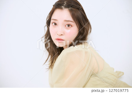 健康的な肌を持つ女性、ナチュラルビューティ 127019775