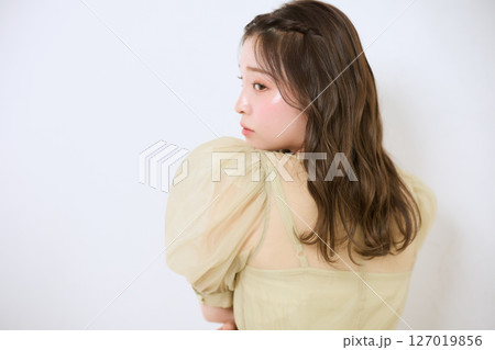 健康的な肌を持つ女性、ナチュラルビューティ 健康的な肌を持つ女性、ナチュラルビューティ 127019856