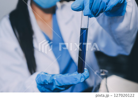 scientist working at the laboratory scientist working at the laboratory 127020122