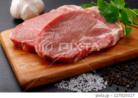 豚肩ロース 127020317