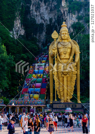 Gombak, Selangor Malaysia: April 18 2025: Batu Caves and the Murugan statue (The Hindu god of war ) also known as Kartikeya , Skanda, Subrahmanya and Shanmukha. Gombak, Selangor Malaysia: April 18 2025: Batu Caves and the Murugan statue (The Hindu god of war ) also known as Kartikeya , Skanda, Subrahmanya and Shanmukha. 127021037
