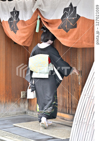 京都 花街初寄り 京都 花街初寄り 127021089