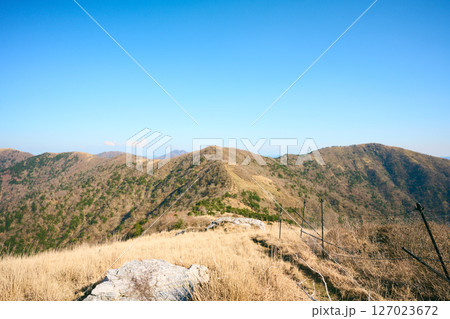 三嶺〜剣山の縦走路 127023672