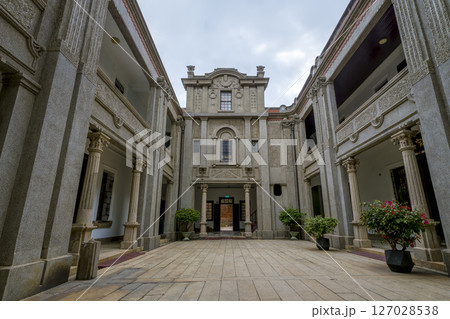 台湾・鹿港民俗文物館~バロック様式の中庭 / Lukang, Taiwan 台湾・鹿港民俗文物館~バロック様式の中庭 / Lukang, Taiwan 127028538