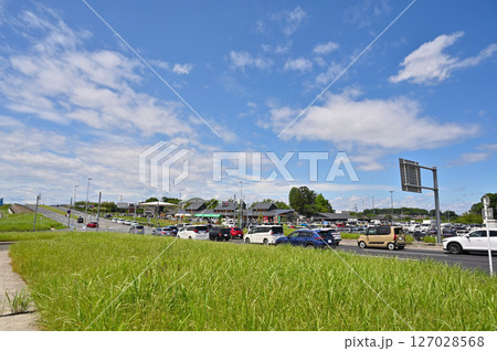 桶川市の風景　上尾道路　国道17号　道の駅　（埼玉県） 127028568