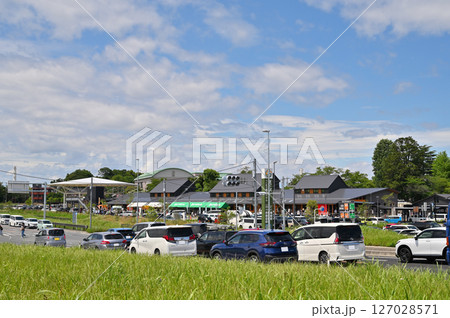 桶川市の風景 上尾道路 国道17号 道の駅 (埼玉県) 桶川市の風景 上尾道路 国道17号 道の駅 (埼玉県) 127028571