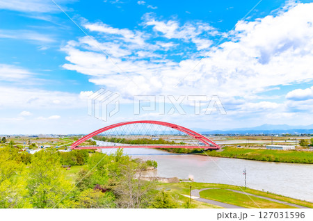 赤いアーチ橋 (燕市 本川橋) 赤いアーチ橋 (燕市 本川橋) 127031596