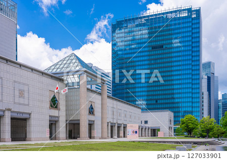 横浜美術館 127033901