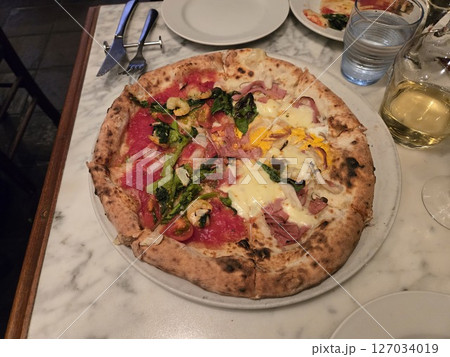 ランチ　イタリアンピザ　マルゲリータ 127034019