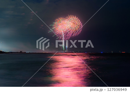 《神奈川県》茅ヶ崎サザン芸術花火2025 127036949