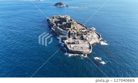 【長崎・端島】 海に眠るダイヤモンド<軍艦島> 【長崎・端島】 海に眠るダイヤモンド<軍艦島> 127040669