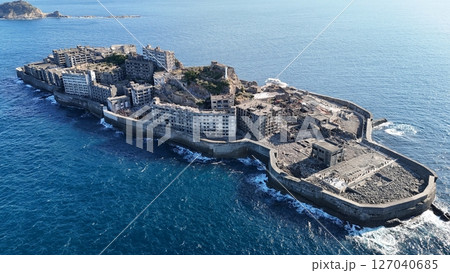 【長崎・端島】 海に眠るダイヤモンド<軍艦島> 【長崎・端島】 海に眠るダイヤモンド<軍艦島> 127040685