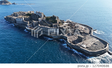 【長崎・端島】 海に眠るダイヤモンド<軍艦島> 【長崎・端島】 海に眠るダイヤモンド<軍艦島> 127040686