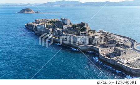 【長崎・端島】 海に眠るダイヤモンド<軍艦島> 【長崎・端島】 海に眠るダイヤモンド<軍艦島> 127040691