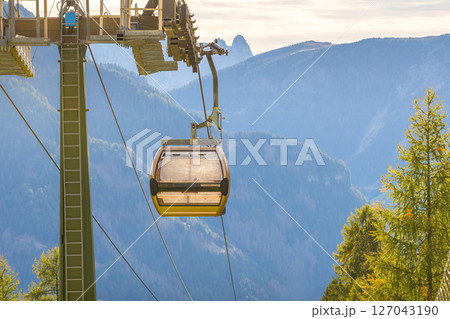 Ortisei Furnes cabin to Seceda in Dolomites, Italy 127043190