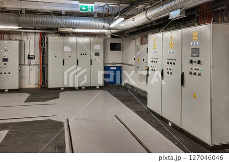 Electric control room, industrial power supply switching panels Electric control room, industrial power supply switching panels 127046046