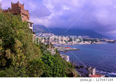 タイトル(日本語) リグーリア海を望むジェノバの街並み タイトル(英語) Coastal View  タイトル(日本語) リグーリア海を望むジェノバの街並み タイトル(英語) Coastal View  127047184