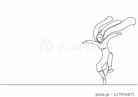 Continuous one line drawing Arabian businesswoman superhero in cloak. Successful superhero landing from sky. Leadership, challenge goal achievement. Single line draw design vector graphic illustration 127050875