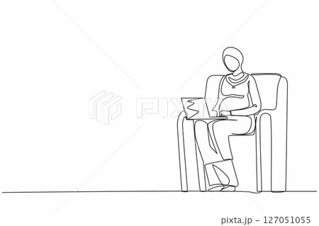 Continuous one line drawing healthy Arabian pregnant woman sitting on sofa at home working on her laptop during her maternity leave before giving birth to baby. Single line design vector illustration 127051055
