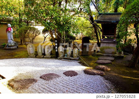 京都府 東寺 観智院・六地蔵尊 京都市 南区 九条町 2022年2月 京都府 東寺 観智院・六地蔵尊 京都市 南区 九条町 2022年2月 127055828