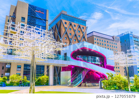 日本の東京都市景観　渋谷サクラステージ・にぎわいSTAGEやビル群などを望む 127055879